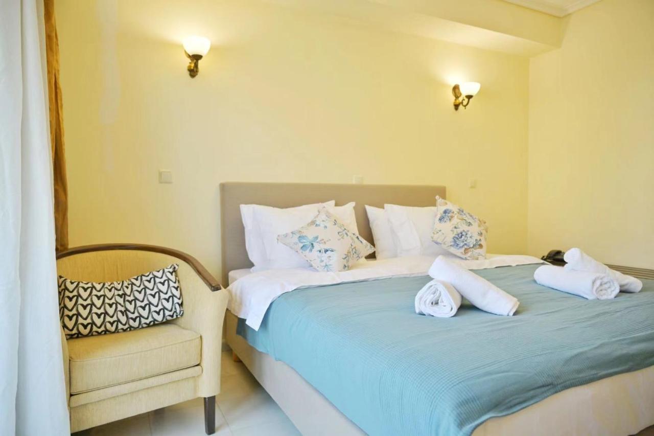New Times Home & Hotels Near Metro Station Athens Center エクステリア 写真